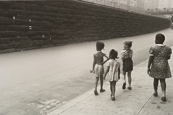 New York (Bubbles), 1945